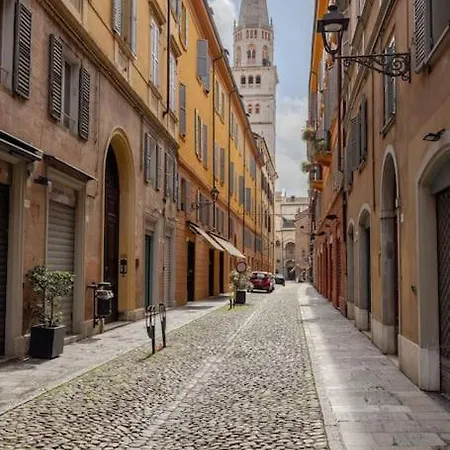 아파트 In The Heart Of Ghirlandina 모데나